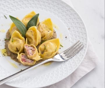 Cappellacci de cotechino et crème de lentilles
