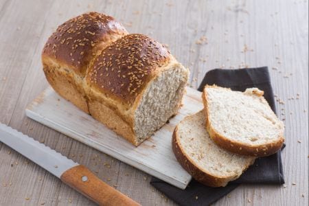 Pain brioché aux graines de lin