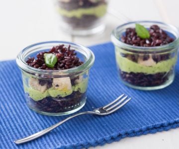 Verrines de riz vénéré et espadon