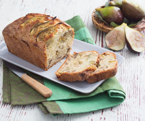 Cake aux figues et noix