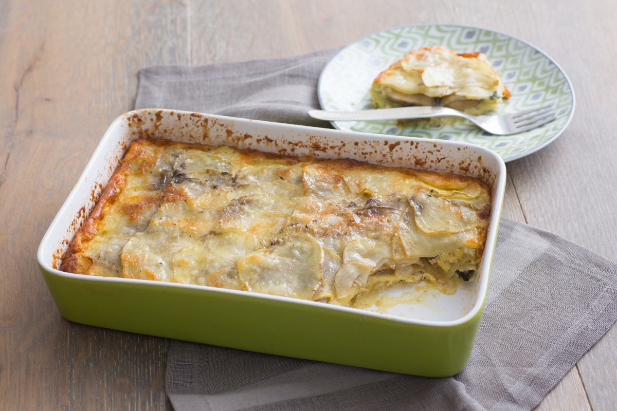 Gratin de pommes de terre et champignons