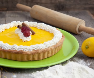 Tarte aux blancs d'œufs avec crème au citron