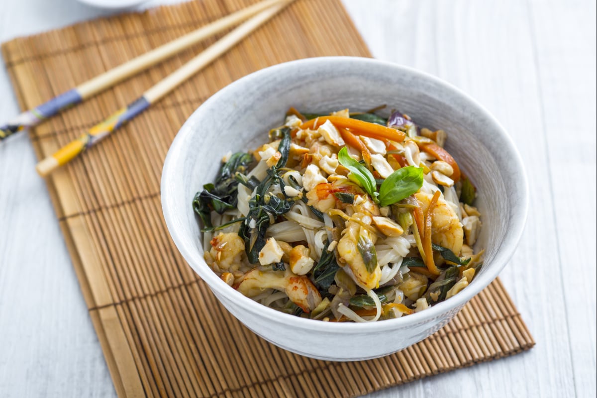 Nouilles aux crevettes et légumes