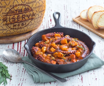 Poulpe et haricots en ragoût