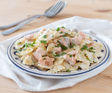 Farfalle au saumon frais