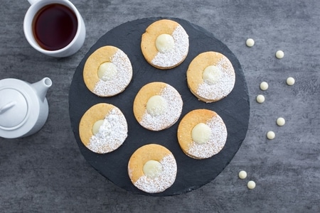 Biscuits à la crème de chocolat blanc