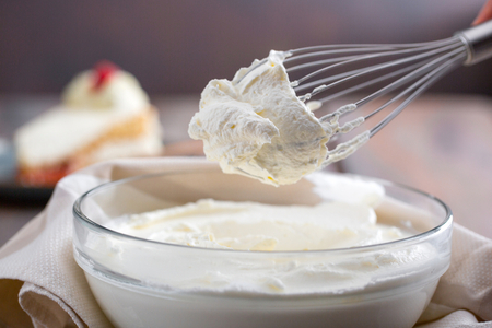 Comment monter la crème