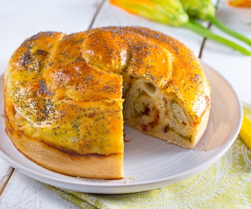 Rustique avec saucisson et fleurs de courgette