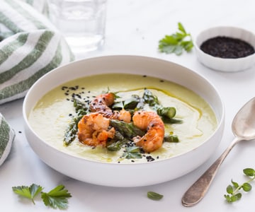 Velouté d'asperges et crevettes
