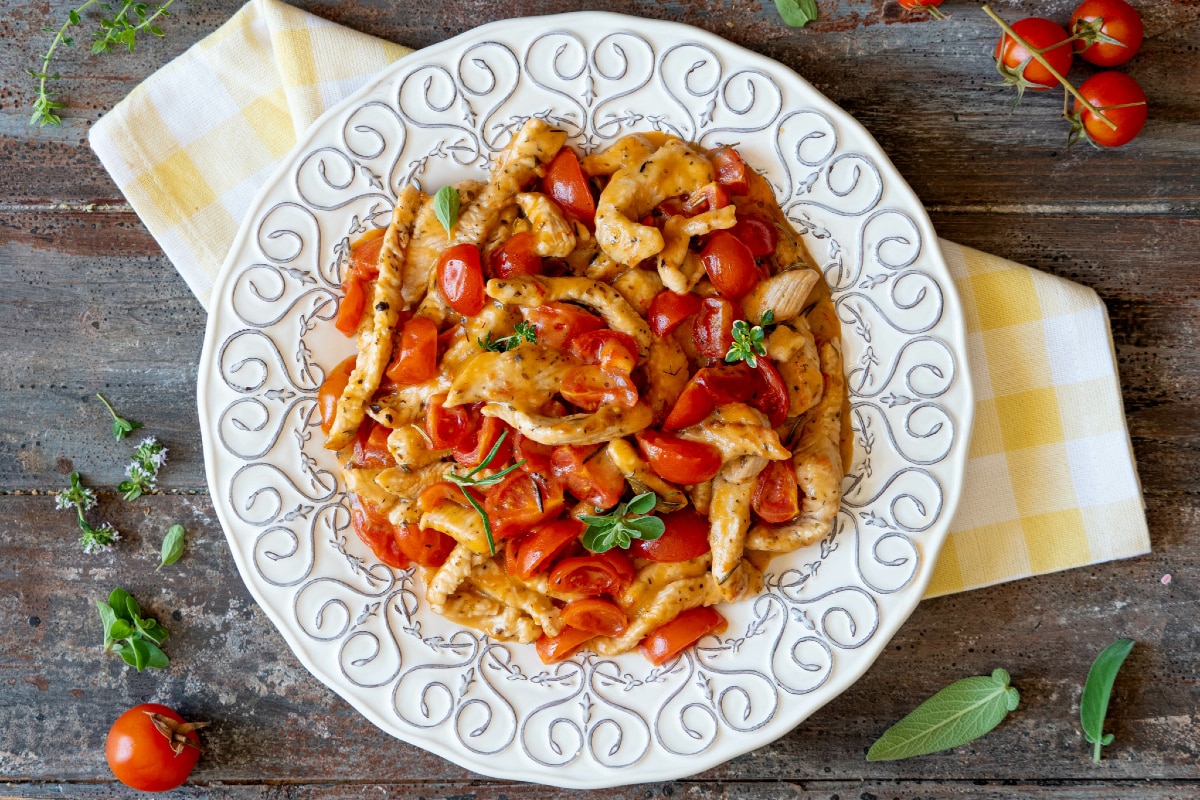 Émincés de dinde aux tomates cerises