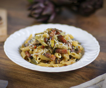 Pâtes savoureuses aux artichauts