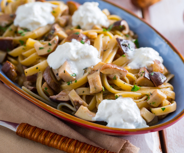 Fettuccine aux champignons et burrata