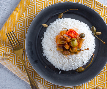 Riz au cardamome avec aubergines
