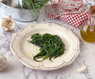 Comment nettoyer et cuisiner les agretti