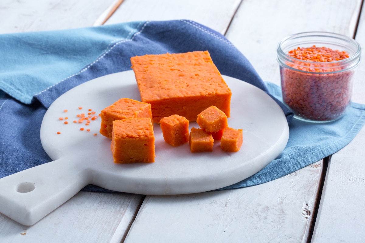 Tofu de lentilles de lentilles corail