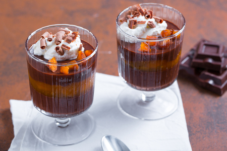 Sacher à la cuillère