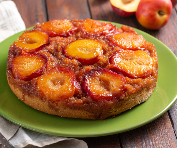 Gâteau renversé aux pêches