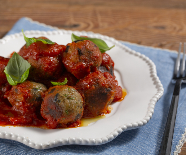 Boulettes d'aubergines à la sauce
