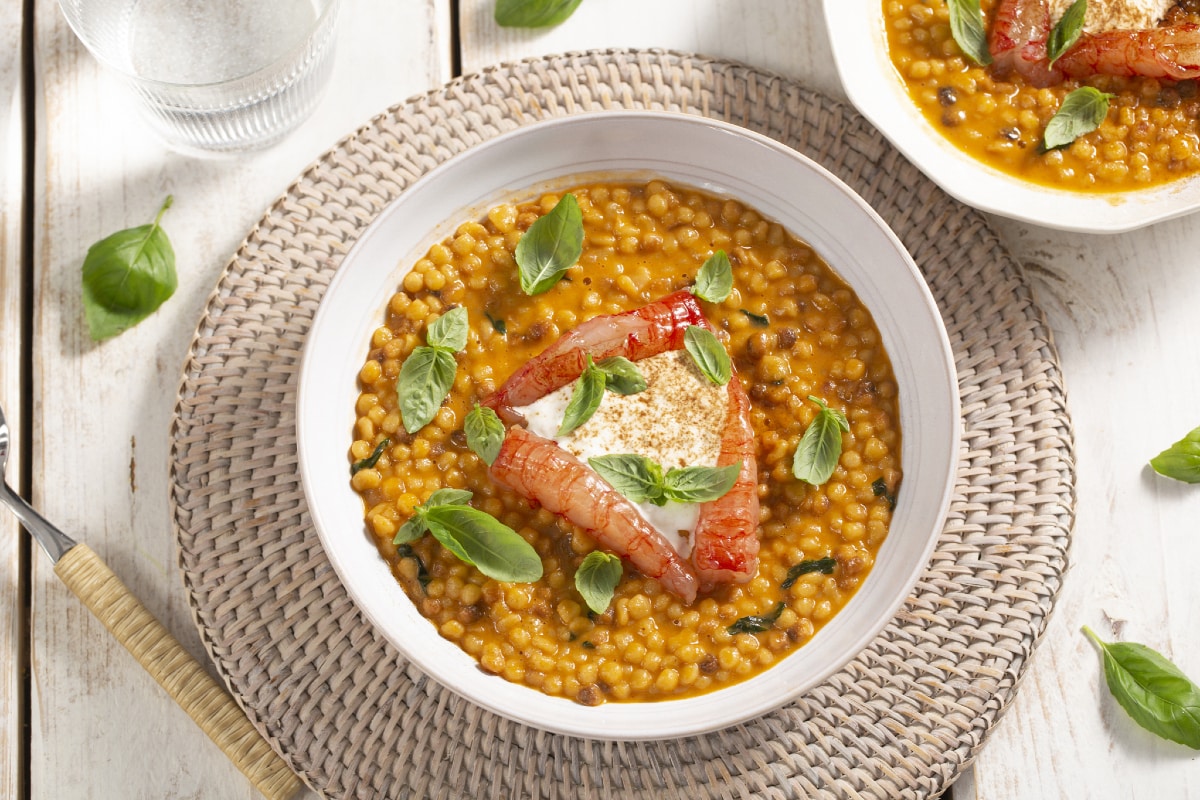 Fregola aux crevettes, stracciatella et réglisse