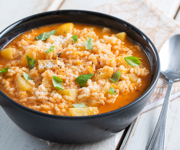 Soupe de riz et pommes de terre