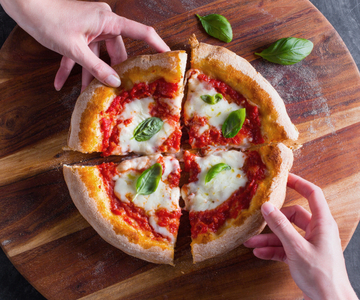 Pizza margherita simple