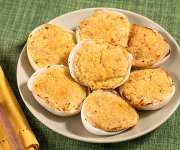 Oignons farcis à la ligure