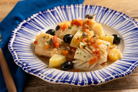 Stockfish et pommes de terre en sauce