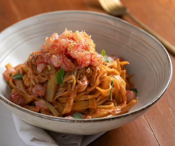 Fettuccine aux artichauts et crevettes