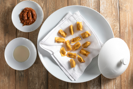 Plin farcis de ragù napolitain