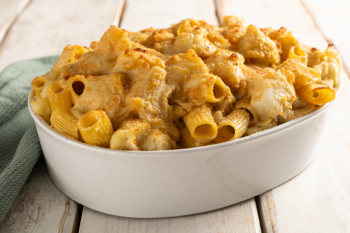 Pâtes au four avec chou-fleur végétaliennes