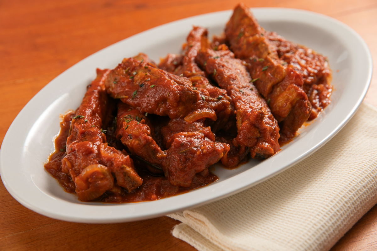 Sauce avec des côtelettes