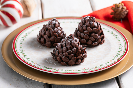 Pommes de pin en chocolat