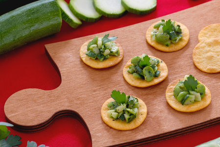 Galettes aux fèves et courgettes sautées