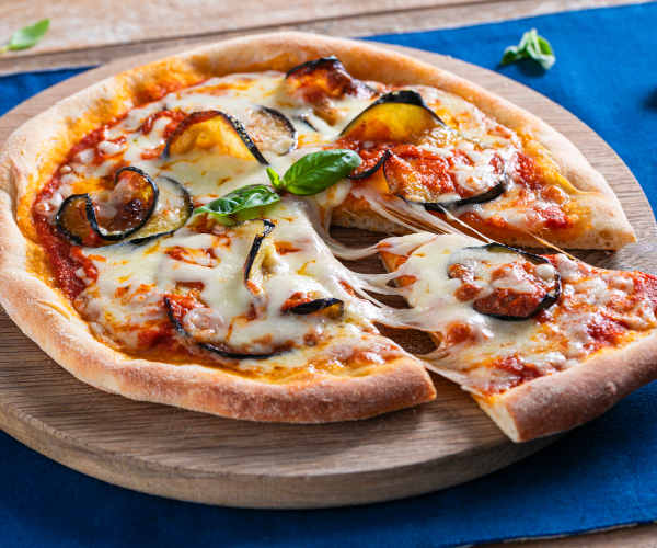 Pizza aux aubergines à la parmigiana