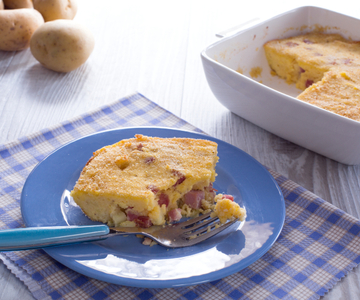 Gâteau de pommes de terre au salami