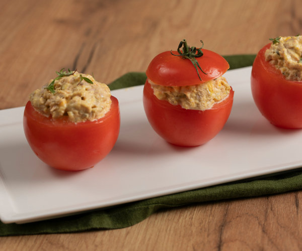 Tomates farcies au thon