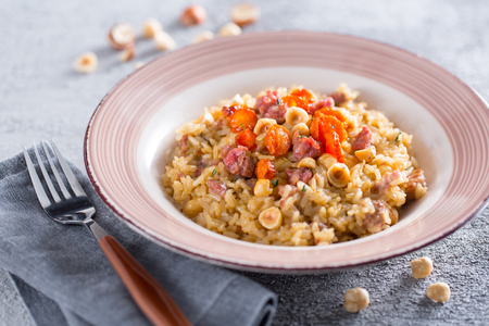 Risotto aux carottes et saucisse