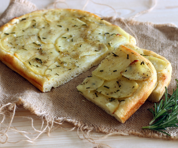 Focaccia aux pommes de terre facile et rapide