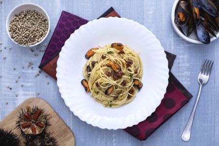 Spaghetti aux moules et oursins