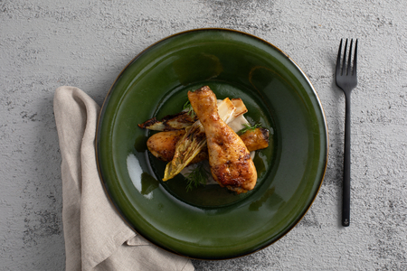 Poulet à la crème de champignons et d'endive