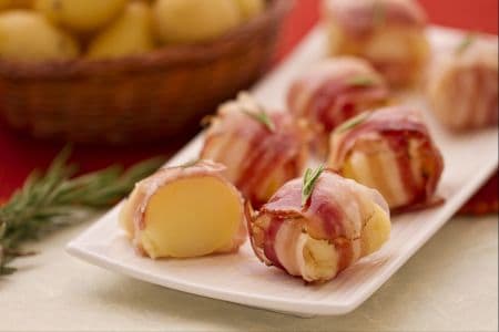 Bouchées de pommes de terre, fromage et lard