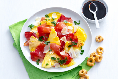 Carpaccio d'ananas et speck