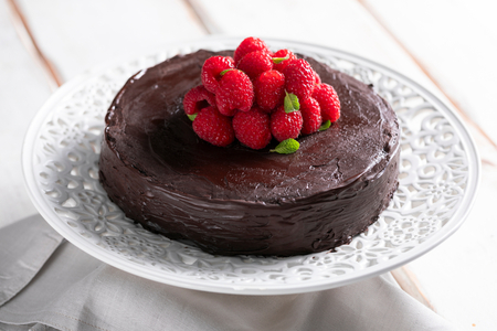 Sacher aux framboises sans gluten