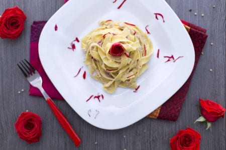 Tagliatelles aux pétales de rose