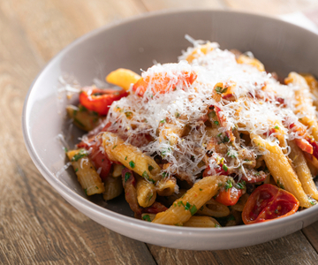 Amatriciana revisitée à la selle de porc et aux tomates confites