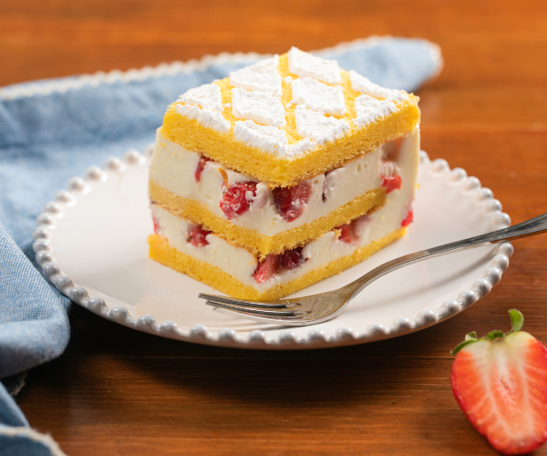 Gâteau aux fraises et chocolat blanc