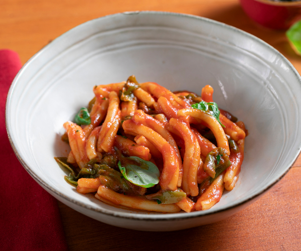 Pâtes à la sauce tomate et friggitelli