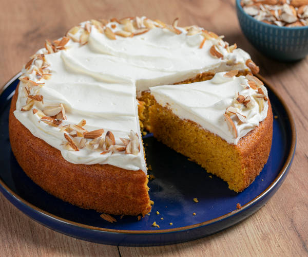 Gâteau aux carottes et glaçage au fromage frais