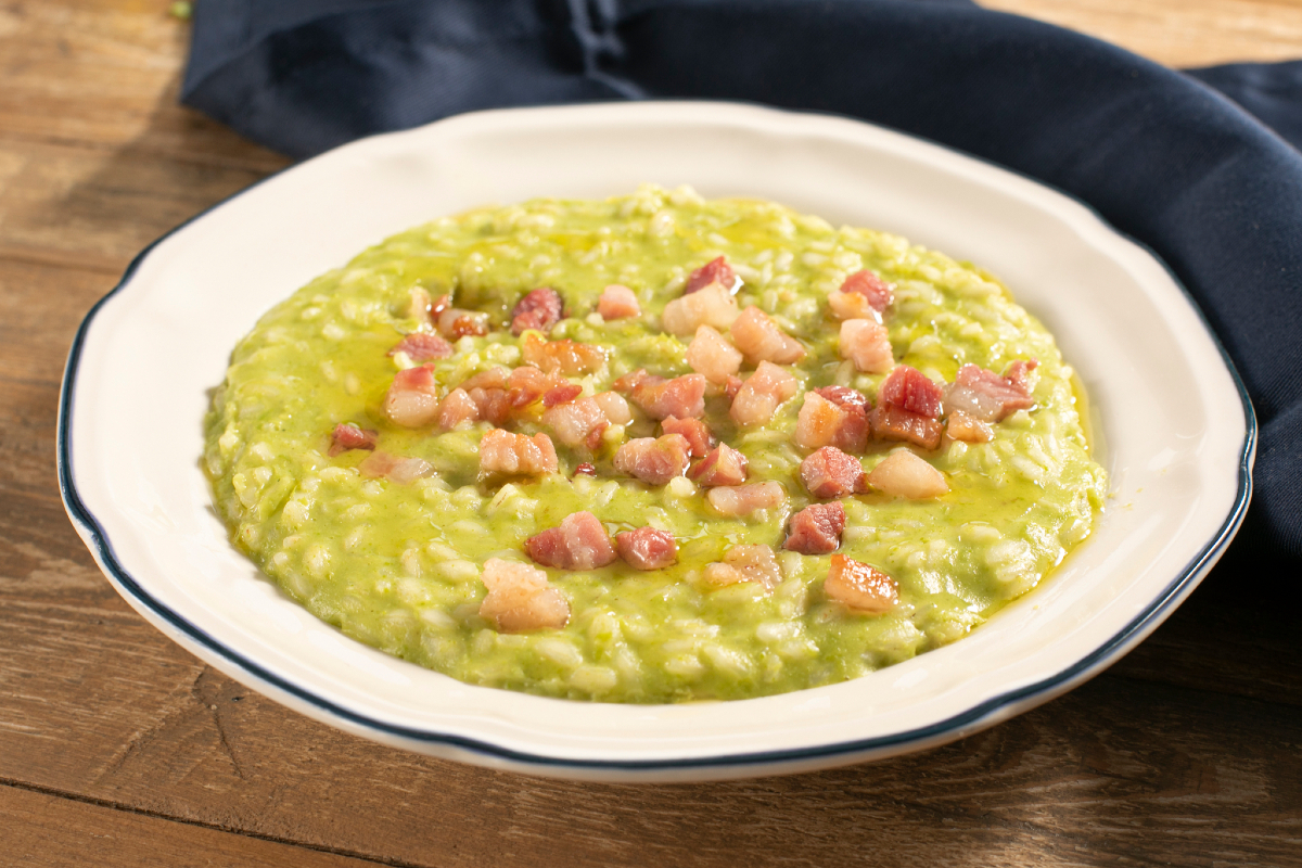 Risotto à la crème de petits pois, taleggio et pancetta