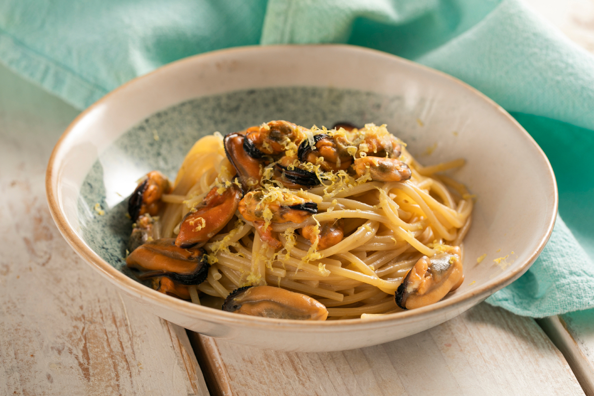 Spaghettis aux moules en blanc